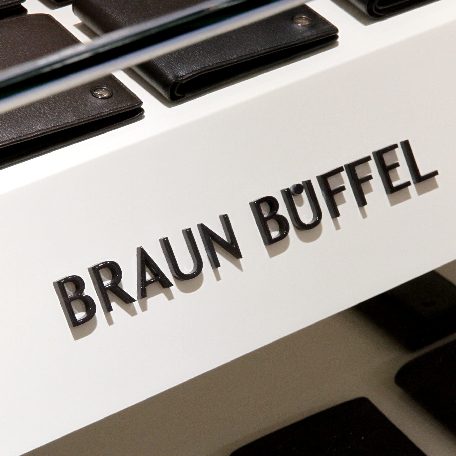 Buffel Design Braun Buffel - Design Clarity | Design Clarity