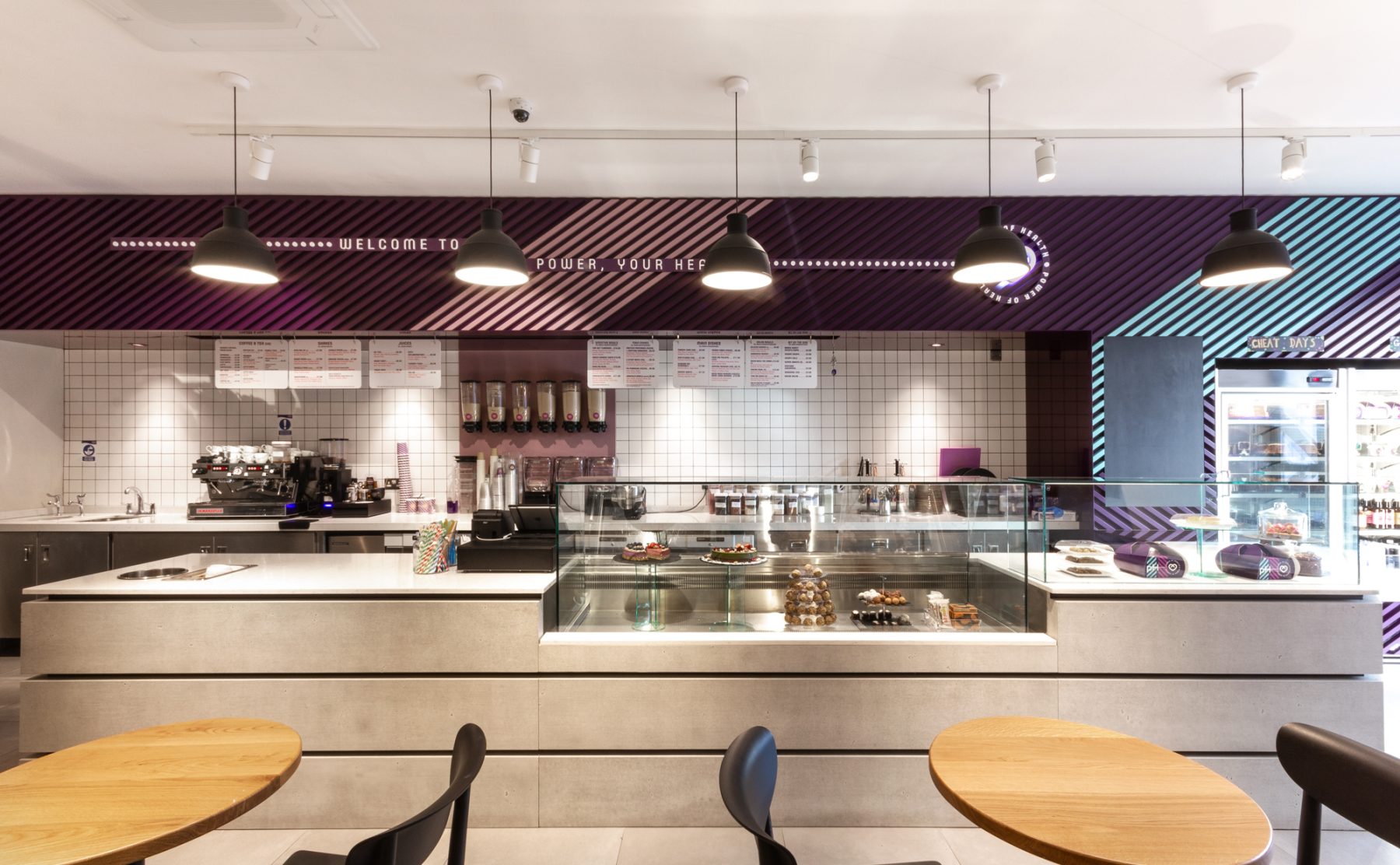 Symmetrical front elevation of the main food service assembly.